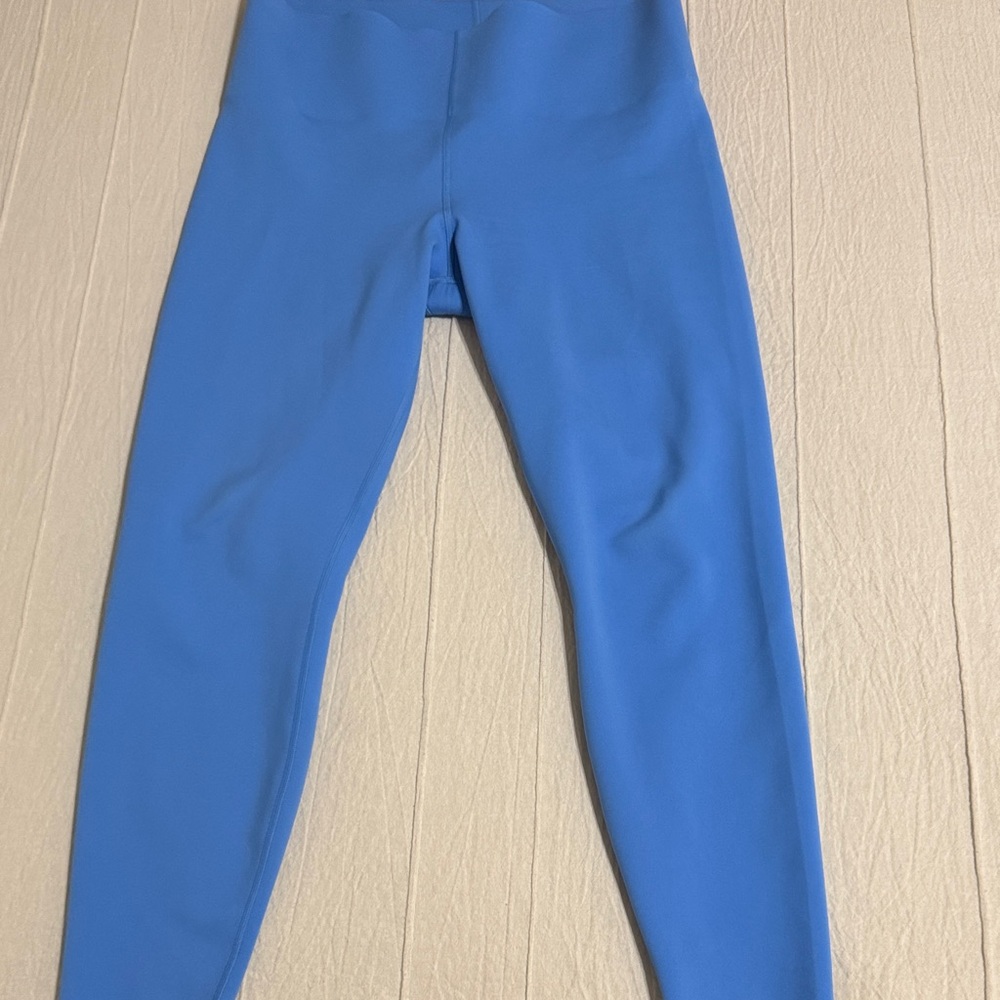 Women’s Blue Lululemon Glow Up HR Tight 25”
